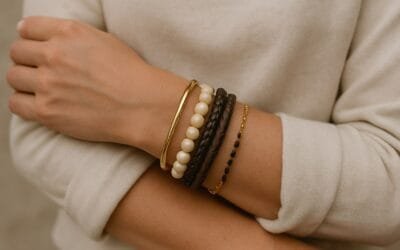 Comment porter plusieurs bracelets sans qu’ils s’emmêlent ? – le guide